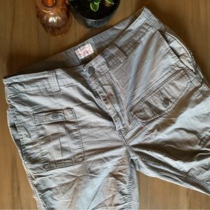 Levi’s “Kim Possible” Style Cargo Pants (makes your butt look incredible!)